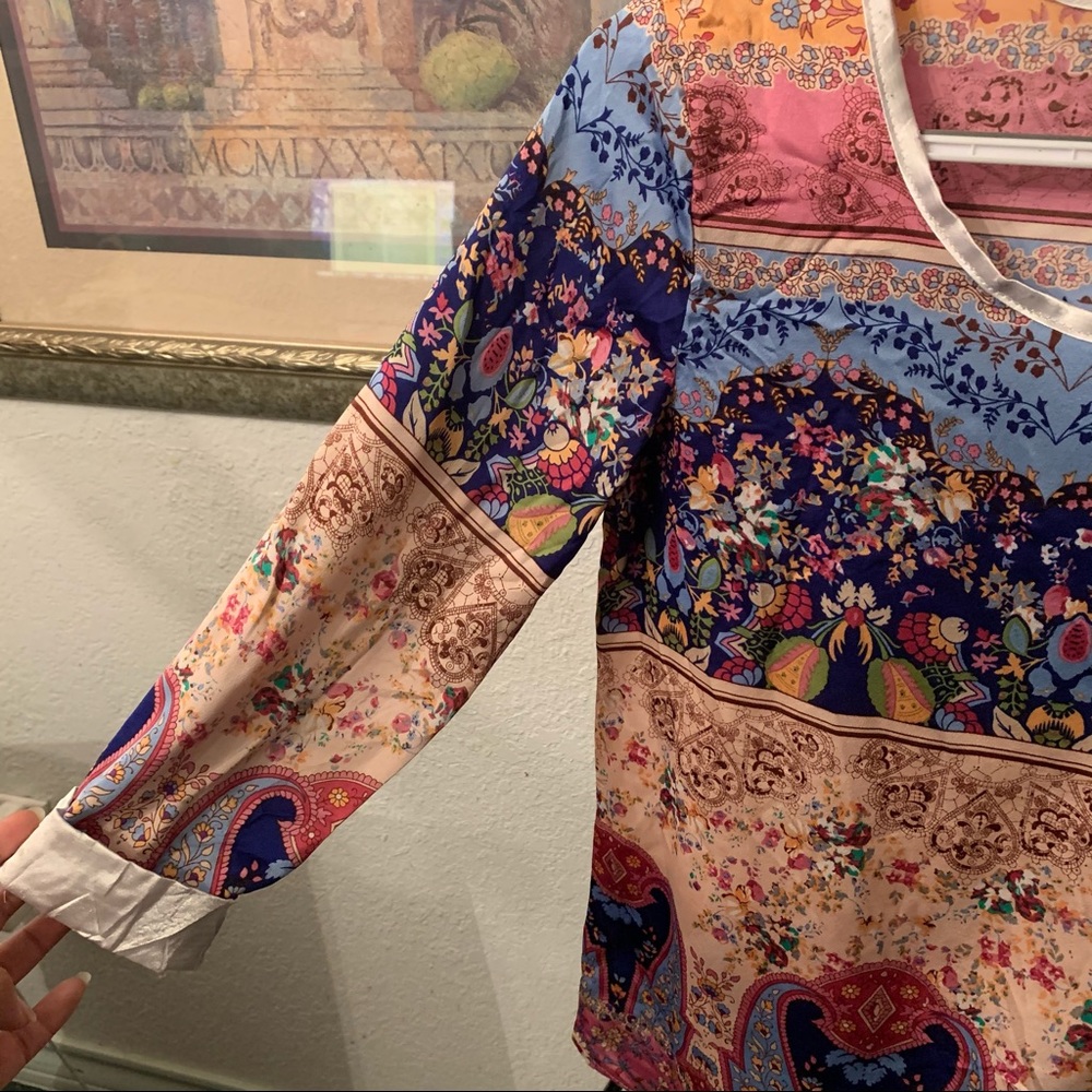 Patterned silk blouse - Picture 4 of 8